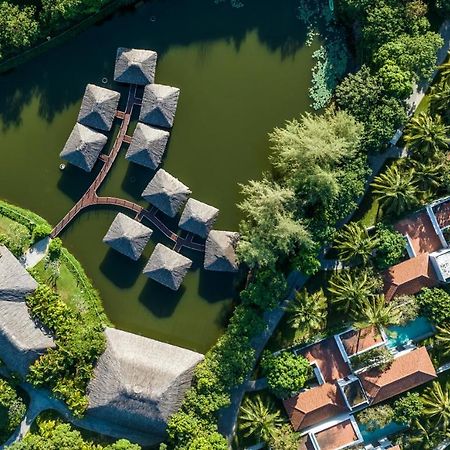Vinpearl Resort & Spa Phu Quoc Exterior photo Aerial view of the resort