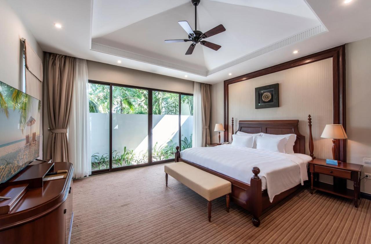 Vinpearl Resort & Spa Phu Quoc Exterior photo A bedroom at Vinpearl Hotel Nha Trang