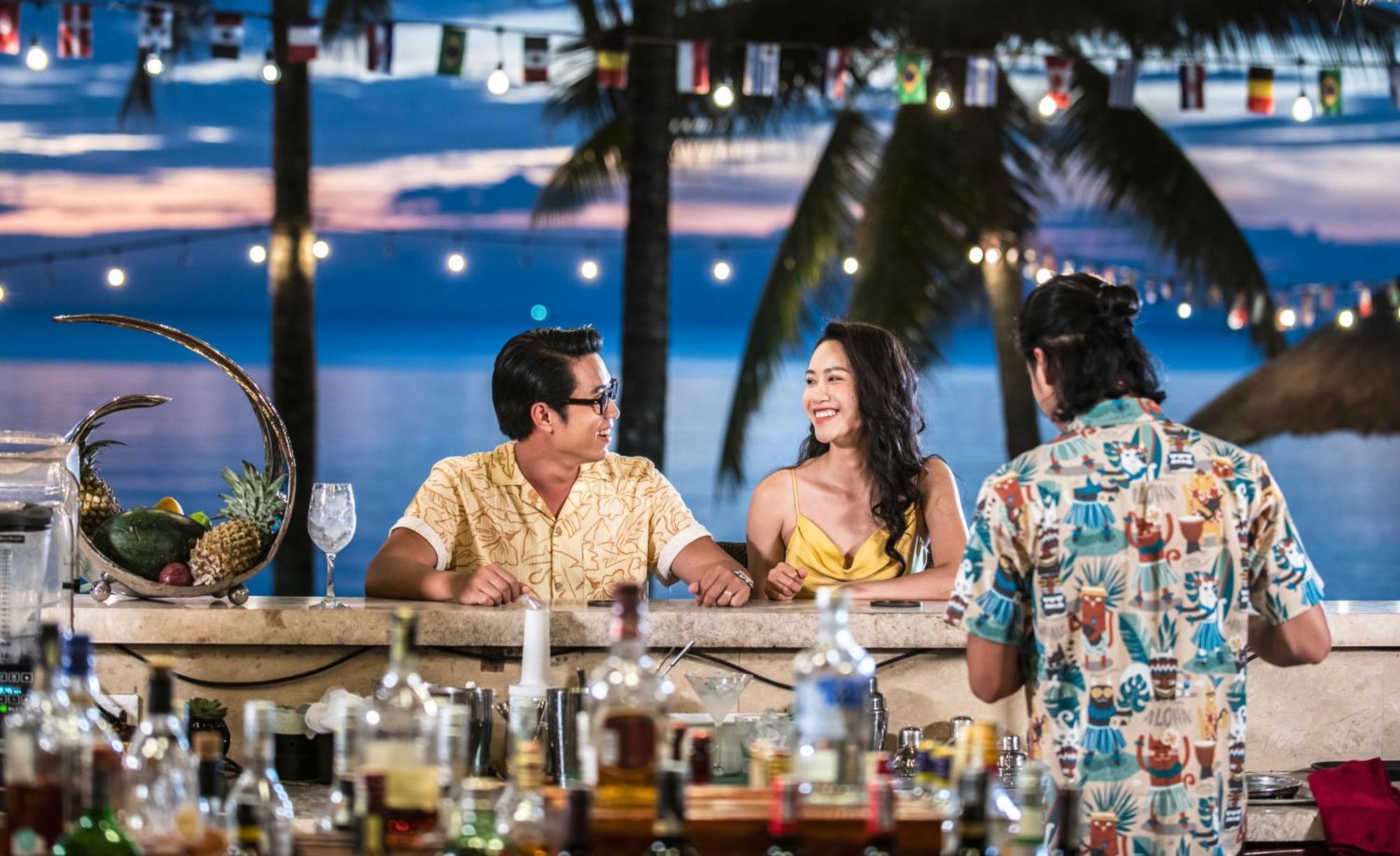 Vinpearl Resort & Spa Phu Quoc Exterior photo The Beach Bar